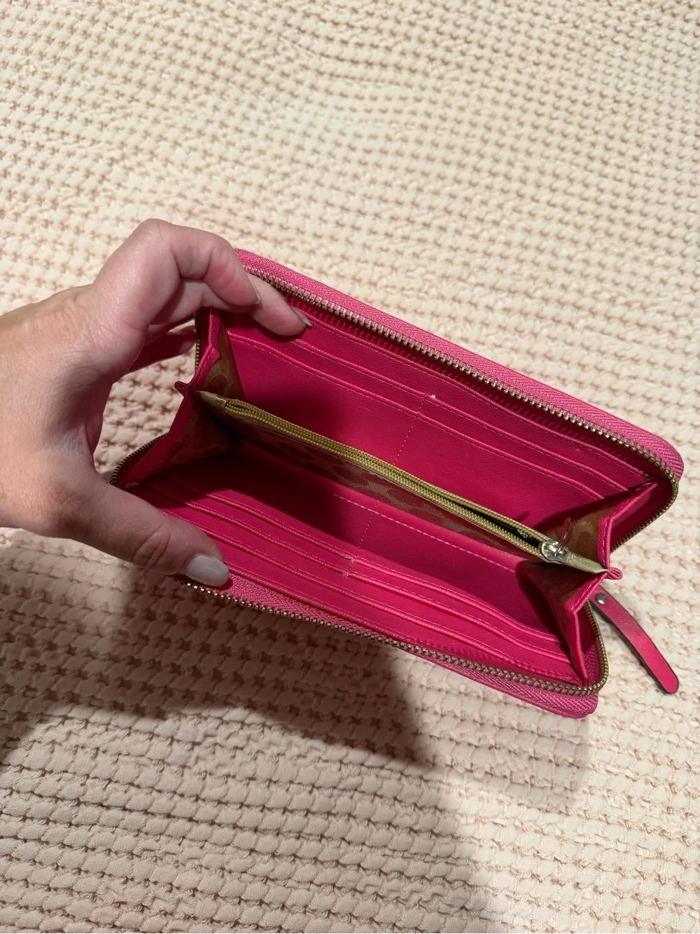 kate spade Hot Pink Zip-Around Card Holder Wallet